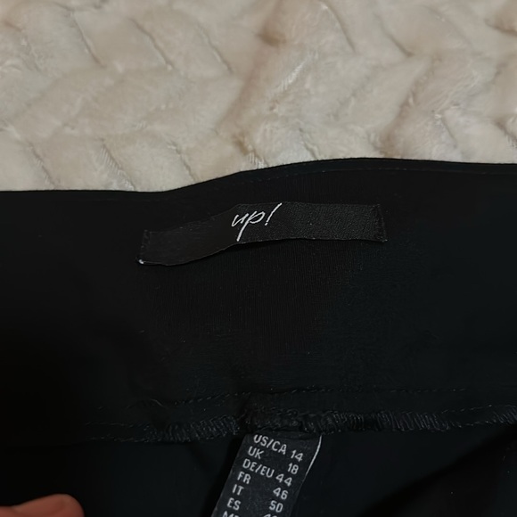 NWOT SIZE BLACK JEGGINGS - Picture 4 of 5